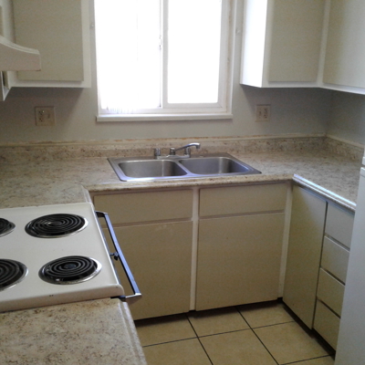 Kitchen Before Photo